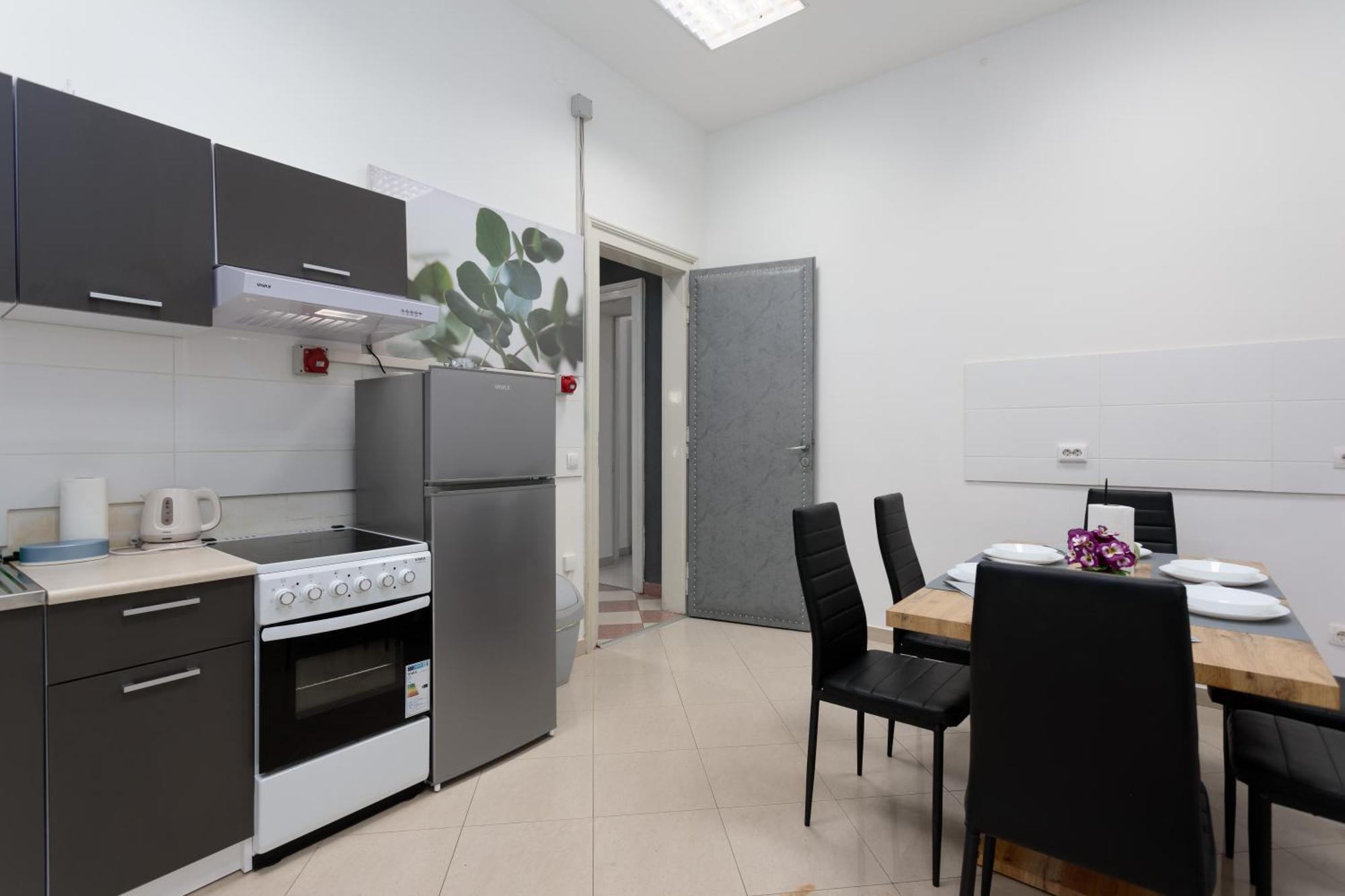 Apartman Pyramid *
